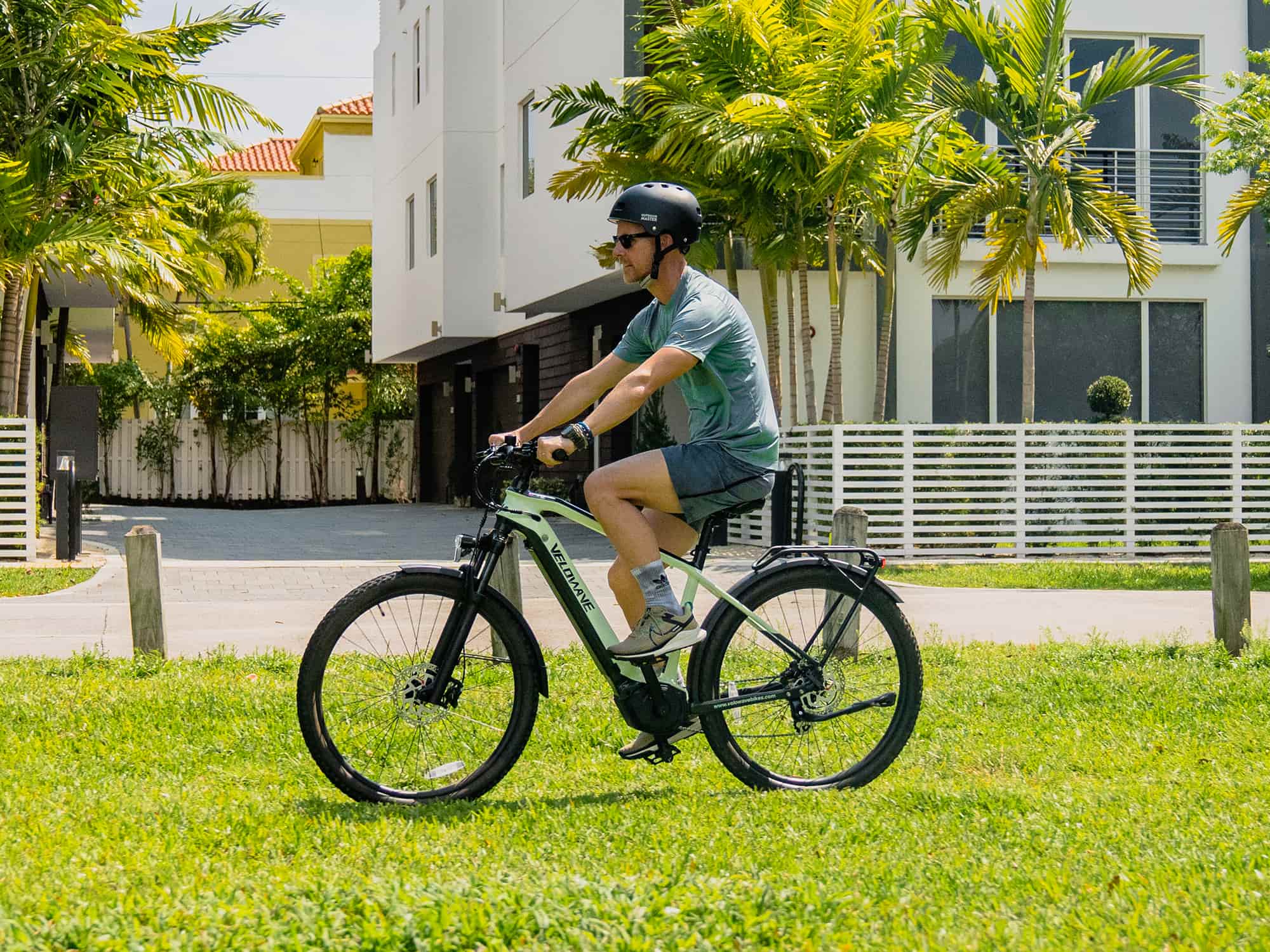 Velowave Swift M Mid Drive Commuter Electric Bike