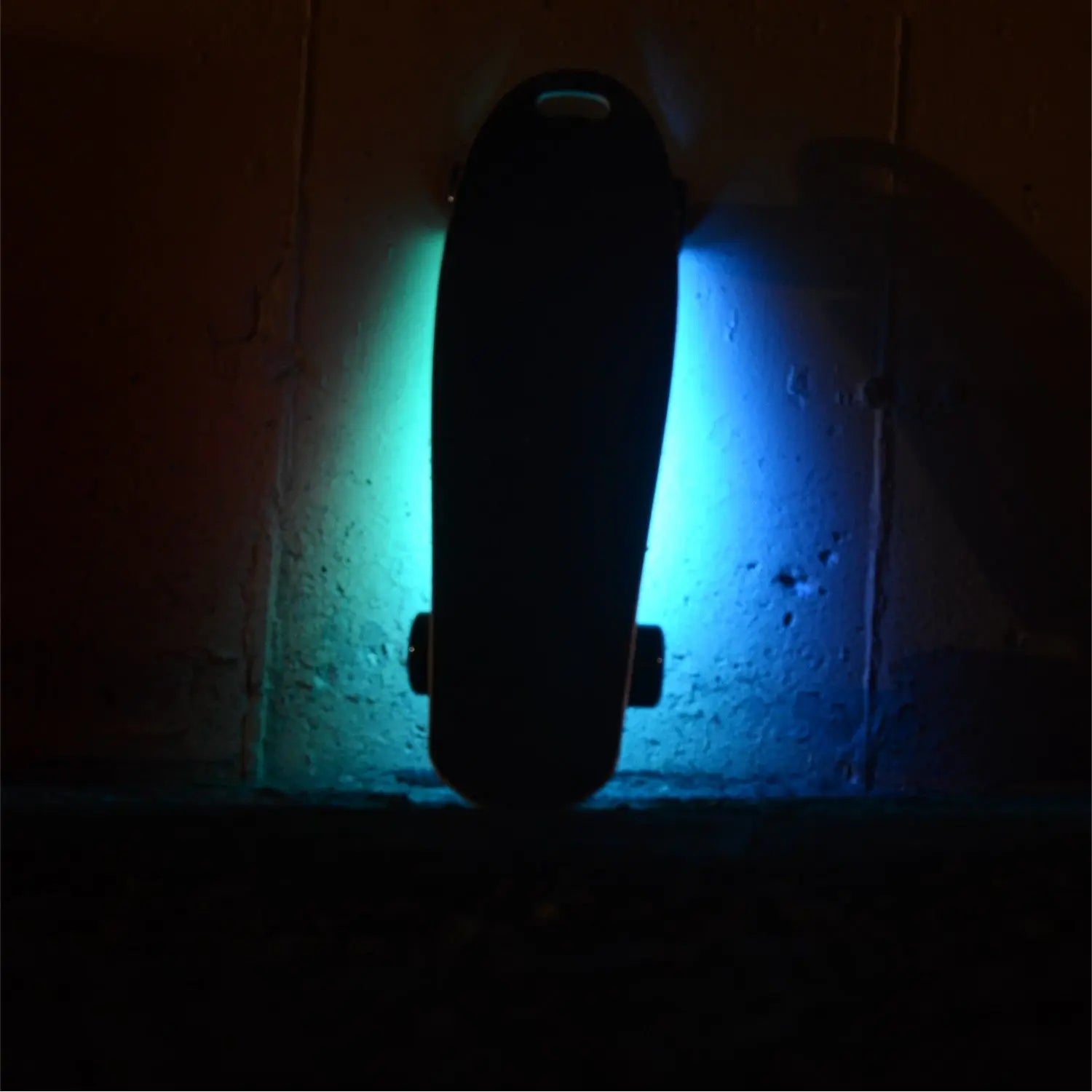 Atom Electric B10 Commuter Electric Skateboard  Electric Bikes Paradise