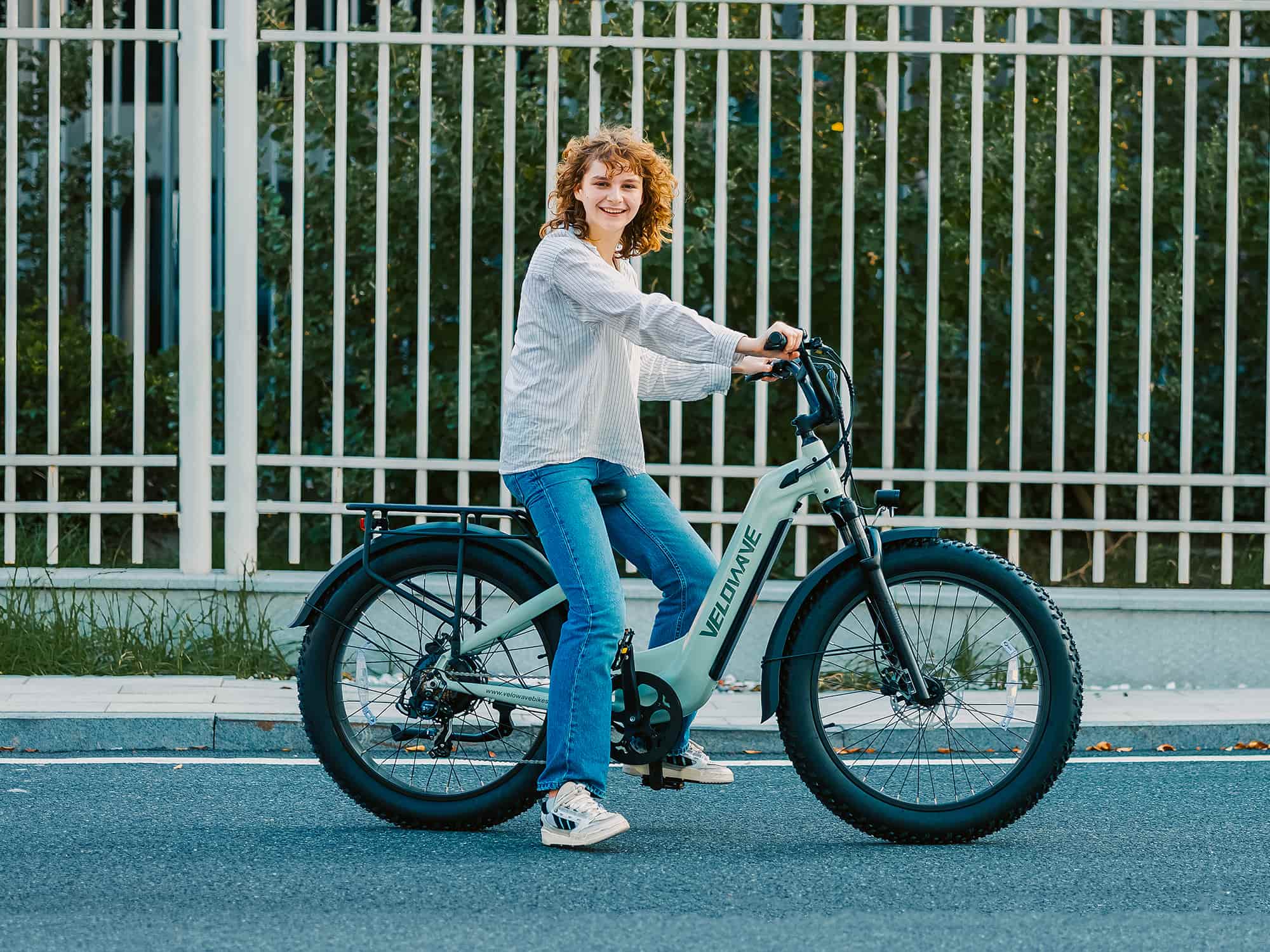 Velowave Ranger 3.0 Step Thru Torque Sensor Fat Tire Electric Bike