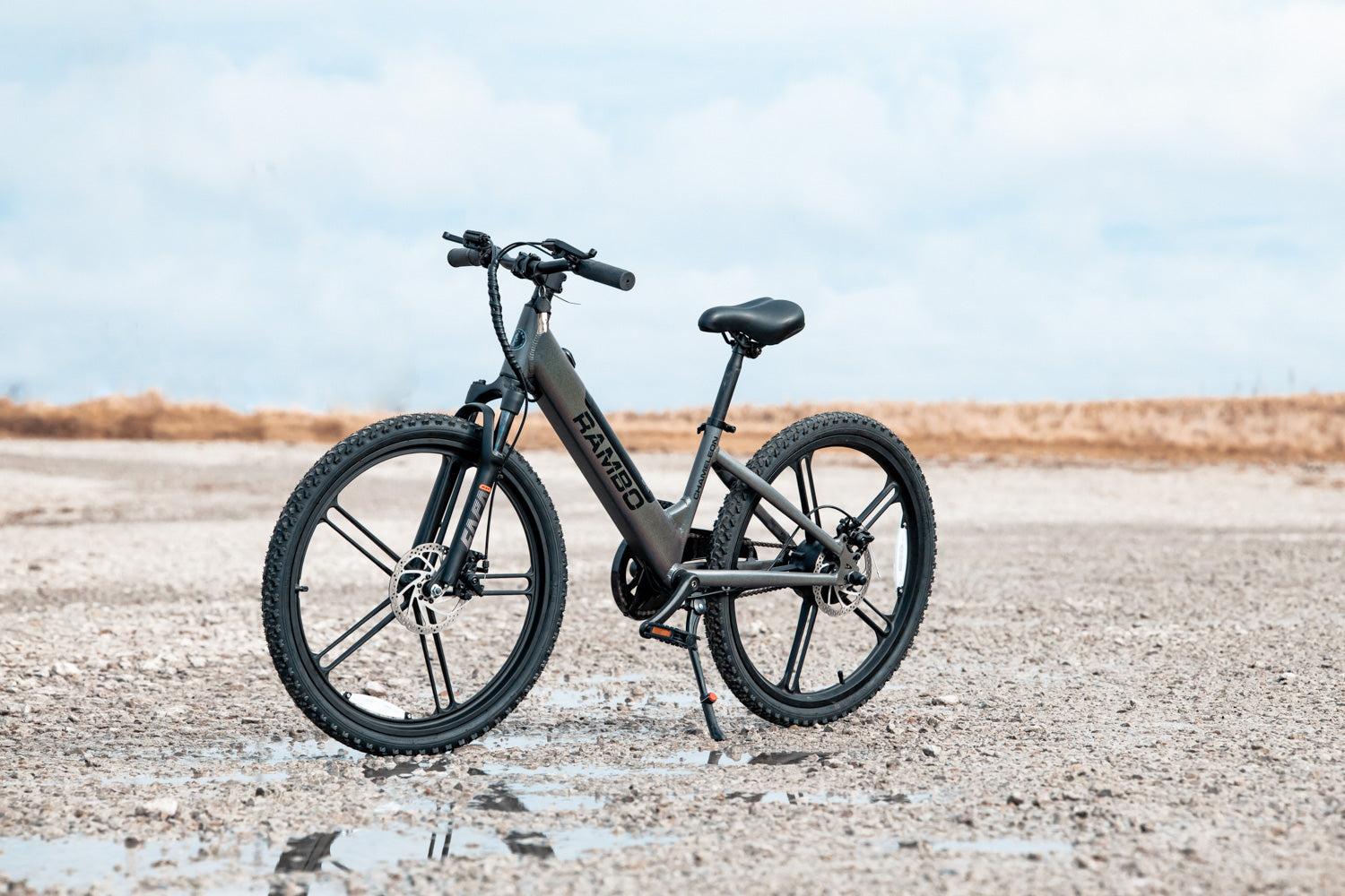 Rambo Kids 24 inch Chameleon Electric Bike
