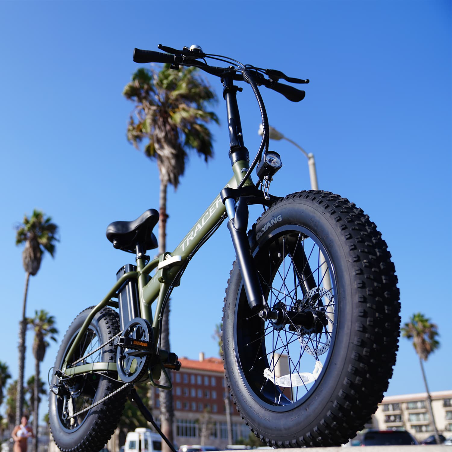 Tracer Coyote 500W Foldable Electric Bike