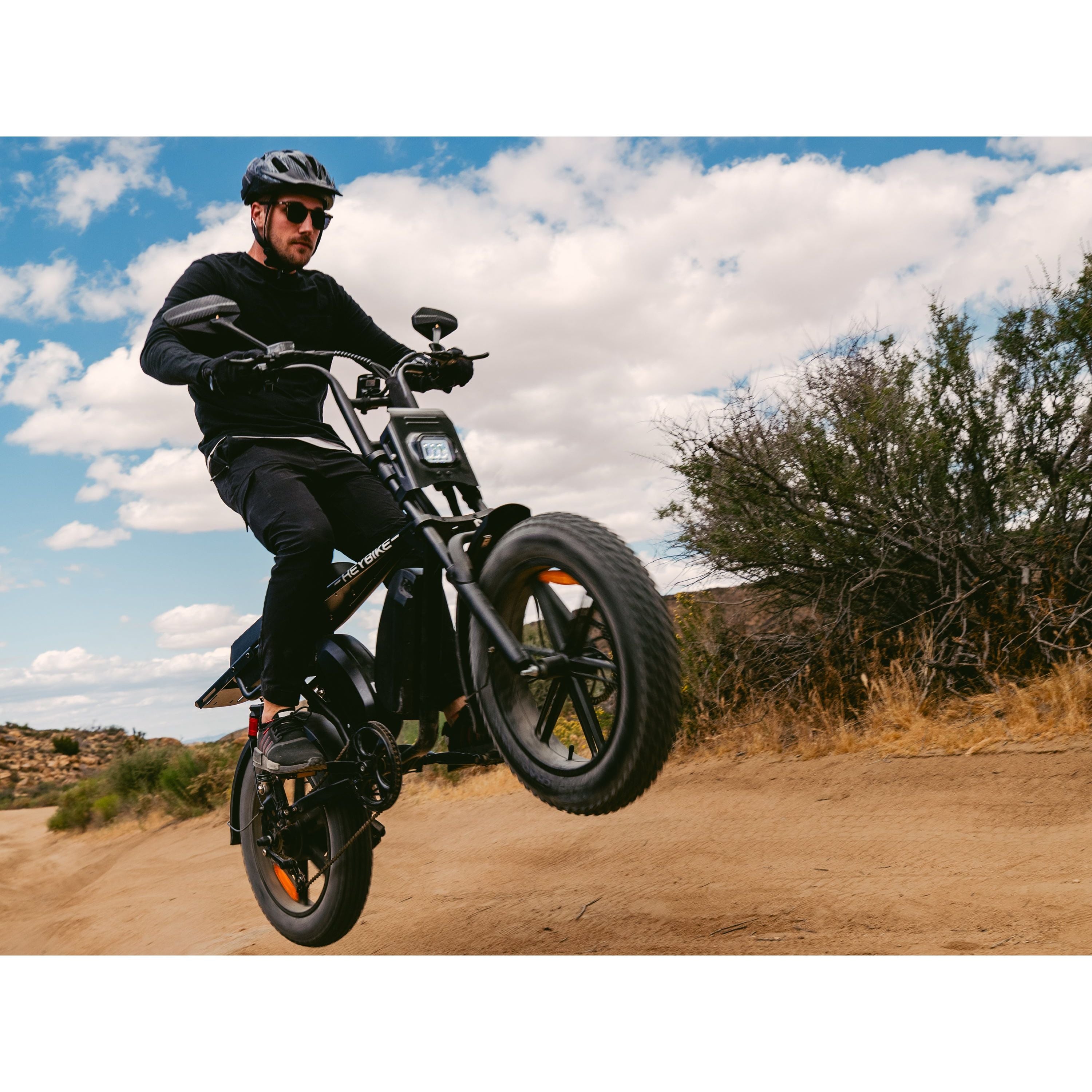 Heybike Saturn 1000W Vintage-Style Moped Electric Bike