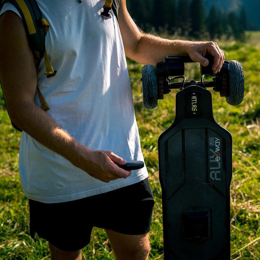 Exway Atlas V2 4WD All-Terrain Carbon Fiber Electric Skateboard